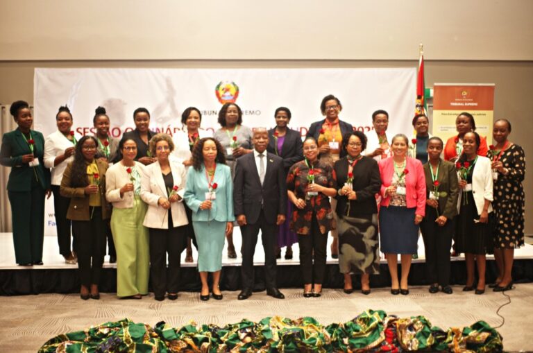 Parabéns à Mulher Moçambicana