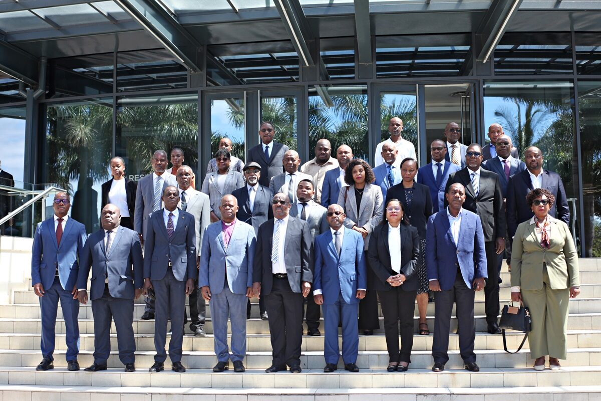 Mesaredonda Foto Img 5053 A